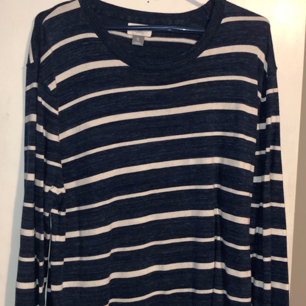 XL Horizontally Striped Shirt